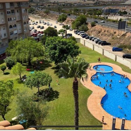 Appartamento Casa Di Mateo With Garden View And Swimming Pool Torrevieja Esterno foto