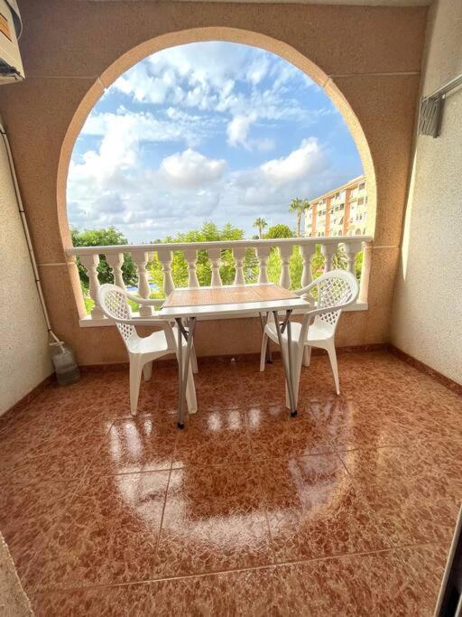 Appartamento Casa Di Mateo With Garden View And Swimming Pool Torrevieja Esterno foto