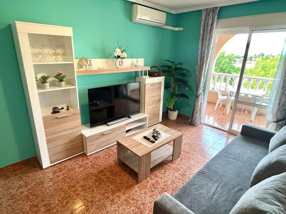Appartamento Casa Di Mateo With Garden View And Swimming Pool Torrevieja Esterno foto