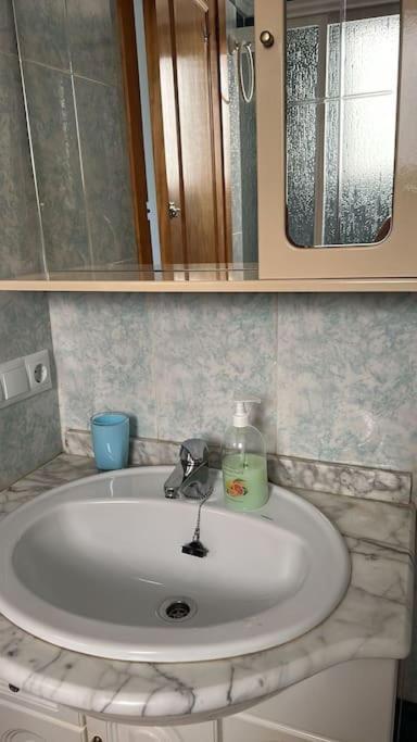 Appartamento Casa Di Mateo With Garden View And Swimming Pool Torrevieja Esterno foto